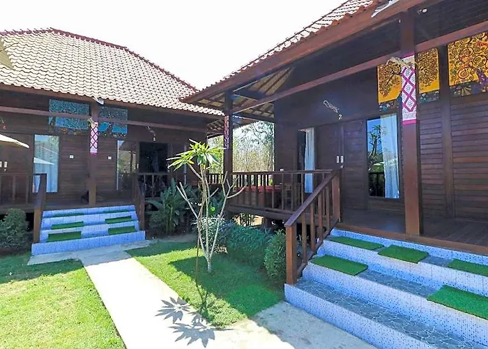 Uma Hostel *